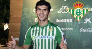 Carles Alena Ingin Tetap Berada Di Real Betis